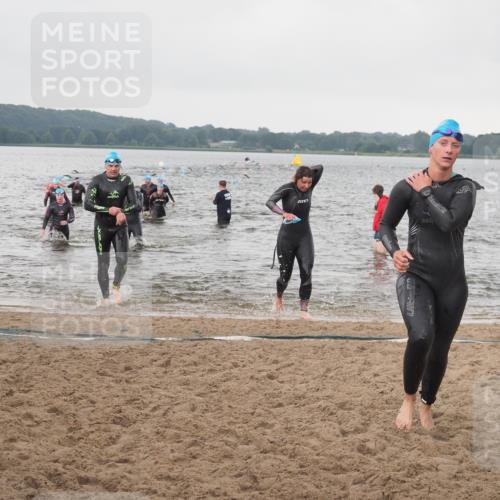 23.06.2024 - Viking Triathlon KatJ http://msf.ph/oto/6362267 23.06.2024 10:43:41 Schwimmen 17, 347, 381, 496, 537, 633 meine-sportfotos.de