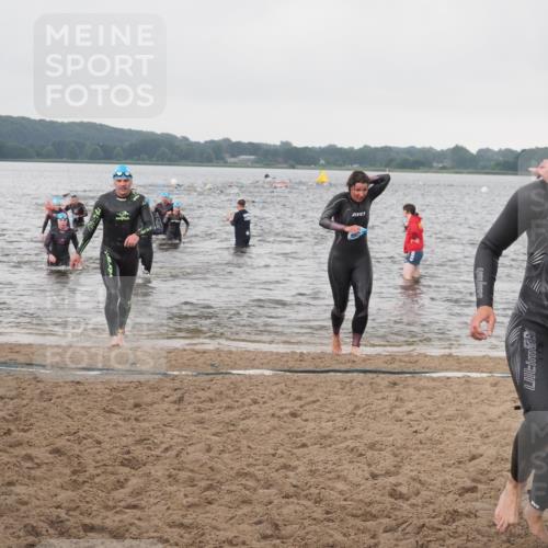 23.06.2024 - Viking Triathlon KatJ http://msf.ph/oto/6362271 23.06.2024 10:43:41 Schwimmen 17, 347, 381, 496, 537, 633 meine-sportfotos.de