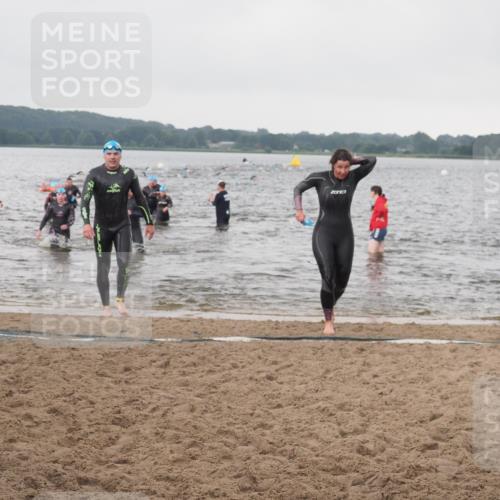 23.06.2024 - Viking Triathlon KatJ http://msf.ph/oto/6362277 23.06.2024 10:43:42 Schwimmen 17, 347, 381, 496, 537 meine-sportfotos.de
