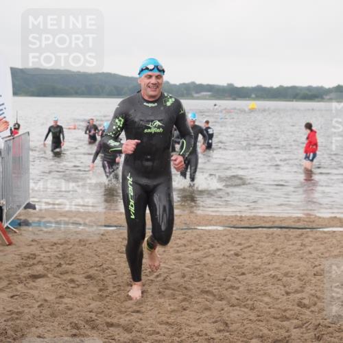 23.06.2024 - Viking Triathlon KatJ http://msf.ph/oto/6362290 23.06.2024 10:43:45 Schwimmen 17, 381, 496, 537 meine-sportfotos.de