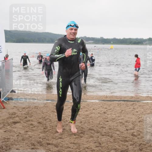 23.06.2024 - Viking Triathlon KatJ http://msf.ph/oto/6362292 23.06.2024 10:43:45 Schwimmen 17, 381, 496, 537 meine-sportfotos.de