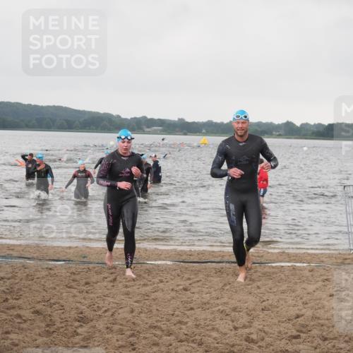 23.06.2024 - Viking Triathlon KatJ http://msf.ph/oto/6362302 23.06.2024 10:43:49 Schwimmen 17, 286, 381, 431 meine-sportfotos.de