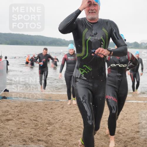 23.06.2024 - Viking Triathlon KatJ http://msf.ph/oto/6362353 23.06.2024 10:44:01 Schwimmen 52, 165, 166, 286, 431, 469 meine-sportfotos.de