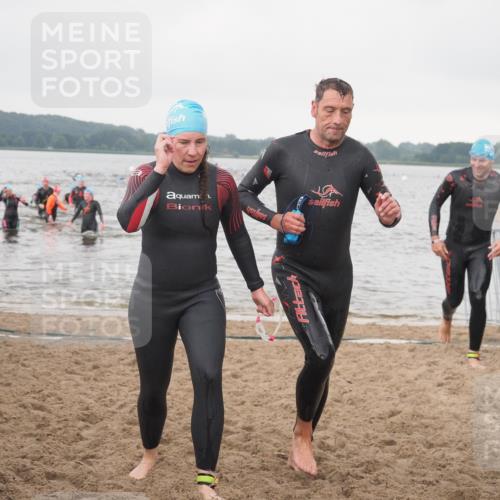23.06.2024 - Viking Triathlon KatJ http://msf.ph/oto/6362380 23.06.2024 10:44:05 Schwimmen 52, 165, 166, 469 meine-sportfotos.de