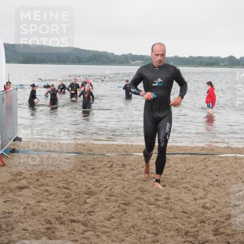 23.06.2024 - Viking Triathlon KatJ http://msf.ph/oto/6362388 23.06.2024 10:44:07 Schwimmen 52, 165, 270, 469, 618 meine-sportfotos.de