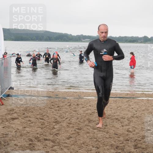 23.06.2024 - Viking Triathlon KatJ http://msf.ph/oto/6362394 23.06.2024 10:44:07 Schwimmen 52, 165, 270, 469, 618 meine-sportfotos.de