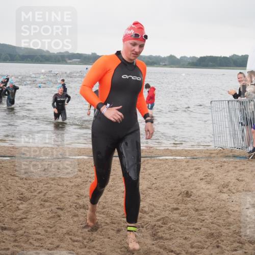 23.06.2024 - Viking Triathlon KatJ http://msf.ph/oto/6362457 23.06.2024 10:44:24 Schwimmen 60, 77, 509, 519, 651 meine-sportfotos.de