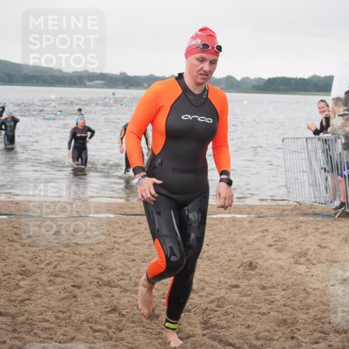 23.06.2024 - Viking Triathlon KatJ http://msf.ph/oto/6362459 23.06.2024 10:44:24 Schwimmen 60, 77, 509, 519, 651 meine-sportfotos.de