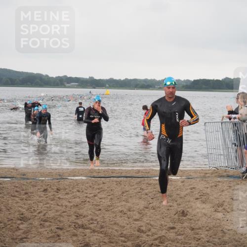 23.06.2024 - Viking Triathlon KatJ http://msf.ph/oto/6362475 23.06.2024 10:44:28 Schwimmen 77, 334, 509, 519 meine-sportfotos.de