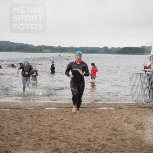 23.06.2024 - Viking Triathlon KatJ http://msf.ph/oto/6362494 23.06.2024 10:44:30 Schwimmen 77, 334, 509, 519 meine-sportfotos.de
