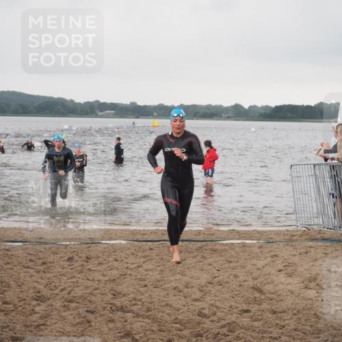 23.06.2024 - Viking Triathlon KatJ http://msf.ph/oto/6362496 23.06.2024 10:44:30 Schwimmen 77, 334, 509, 519 meine-sportfotos.de