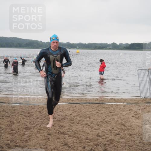23.06.2024 - Viking Triathlon KatJ http://msf.ph/oto/6362518 23.06.2024 10:44:34 Schwimmen 35, 77, 334, 519 meine-sportfotos.de
