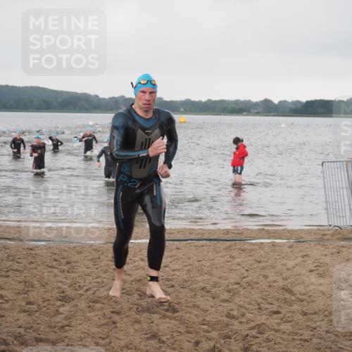 23.06.2024 - Viking Triathlon KatJ http://msf.ph/oto/6362522 23.06.2024 10:44:34 Schwimmen 35, 77, 334, 519 meine-sportfotos.de