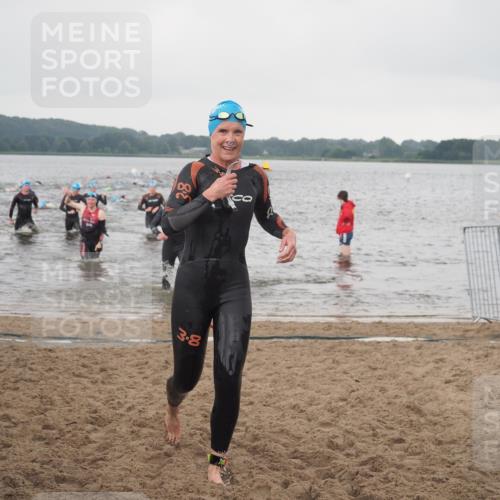 23.06.2024 - Viking Triathlon KatJ http://msf.ph/oto/6362544 23.06.2024 10:44:39 Schwimmen 35, 334, 378, 511 meine-sportfotos.de