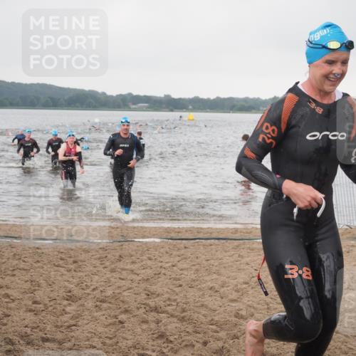 23.06.2024 - Viking Triathlon KatJ http://msf.ph/oto/6362550 23.06.2024 10:44:40 Schwimmen 35, 121, 334, 371, 378, 511 meine-sportfotos.de