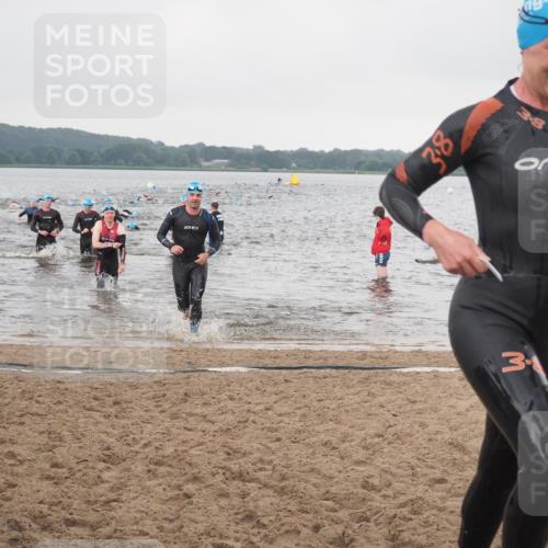 23.06.2024 - Viking Triathlon KatJ http://msf.ph/oto/6362551 23.06.2024 10:44:40 Schwimmen 35, 121, 334, 371, 378, 511 meine-sportfotos.de