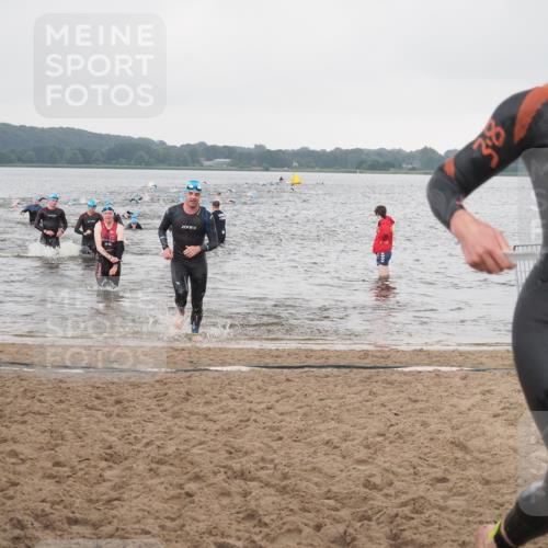 23.06.2024 - Viking Triathlon KatJ http://msf.ph/oto/6362553 23.06.2024 10:44:40 Schwimmen 35, 121, 334, 371, 378, 511 meine-sportfotos.de