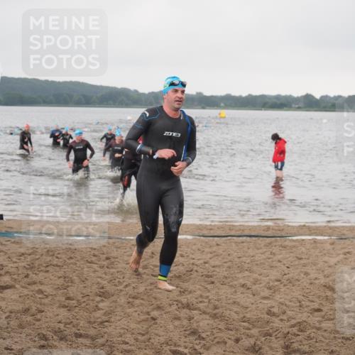 23.06.2024 - Viking Triathlon KatJ http://msf.ph/oto/6362566 23.06.2024 10:44:43 Schwimmen 35, 121, 371, 378, 511, 532 meine-sportfotos.de
