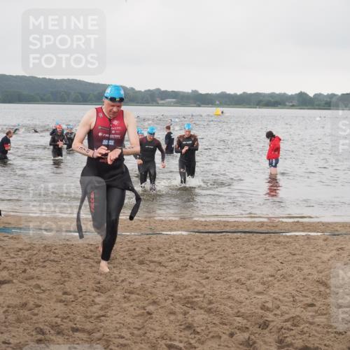 23.06.2024 - Viking Triathlon KatJ http://msf.ph/oto/6362573 23.06.2024 10:44:46 Schwimmen 35, 121, 371, 378, 511, 532 meine-sportfotos.de