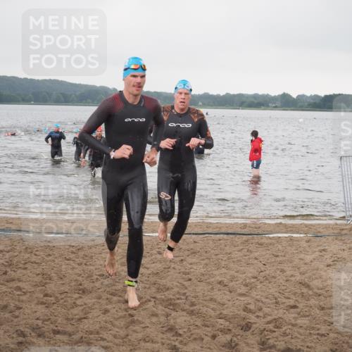 23.06.2024 - Viking Triathlon KatJ http://msf.ph/oto/6362623 23.06.2024 10:44:51 Schwimmen 121, 371, 511, 532, 649 meine-sportfotos.de
