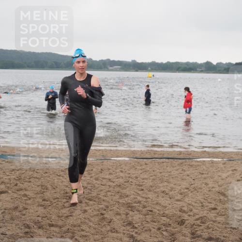 23.06.2024 - Viking Triathlon KatJ http://msf.ph/oto/6362647 23.06.2024 10:44:54 Schwimmen 121, 184, 195, 284, 371, 532, 649 meine-sportfotos.de