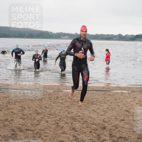 23.06.2024 - Viking Triathlon KatJ http://msf.ph/oto/6362669 23.06.2024 10:44:58 Schwimmen 184, 195, 284, 532, 649 meine-sportfotos.de