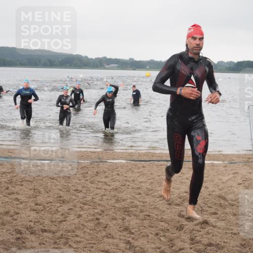 23.06.2024 - Viking Triathlon KatJ http://msf.ph/oto/6362679 23.06.2024 10:44:59 Schwimmen 184, 195, 284, 649 meine-sportfotos.de