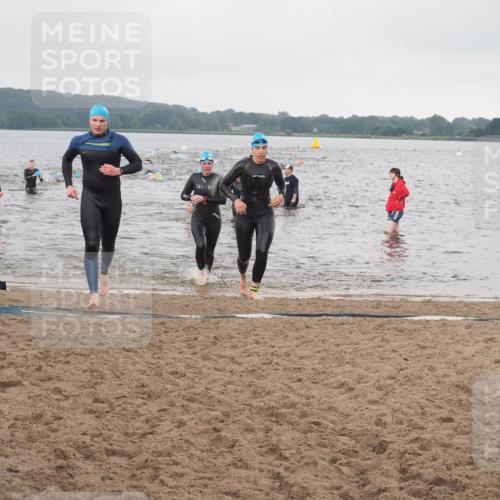 23.06.2024 - Viking Triathlon KatJ http://msf.ph/oto/6362684 23.06.2024 10:45:02 Schwimmen 184, 195, 202, 284, 384, 649 meine-sportfotos.de
