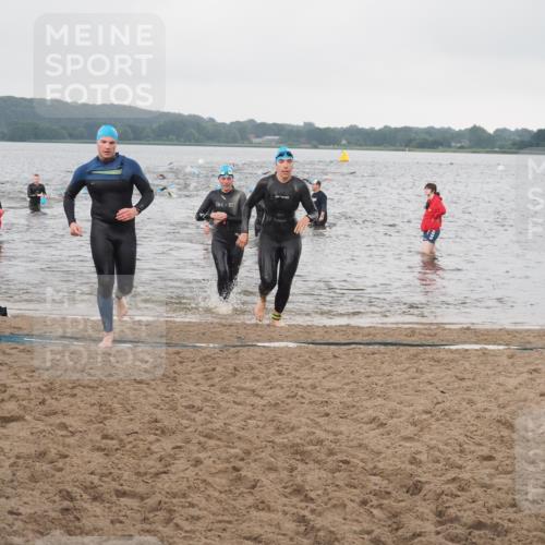 23.06.2024 - Viking Triathlon KatJ http://msf.ph/oto/6362685 23.06.2024 10:45:02 Schwimmen 184, 195, 202, 284, 384, 649 meine-sportfotos.de