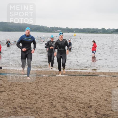 23.06.2024 - Viking Triathlon KatJ http://msf.ph/oto/6362691 23.06.2024 10:45:02 Schwimmen 184, 195, 202, 284, 384, 649 meine-sportfotos.de