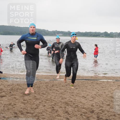 23.06.2024 - Viking Triathlon KatJ http://msf.ph/oto/6362695 23.06.2024 10:45:03 Schwimmen 184, 195, 202, 284, 384 meine-sportfotos.de