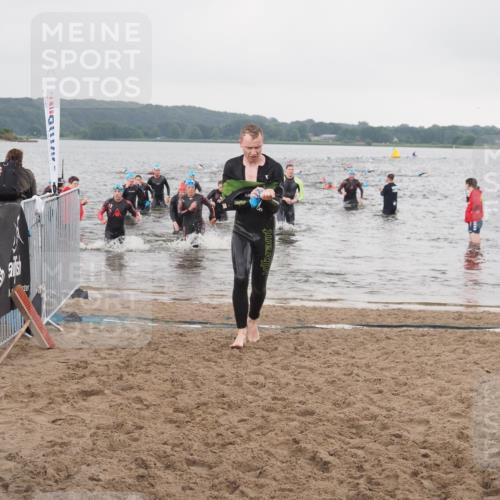 23.06.2024 - Viking Triathlon KatJ http://msf.ph/oto/6362736 23.06.2024 10:45:21 Schwimmen 375, 443, 480, 493, 652 meine-sportfotos.de
