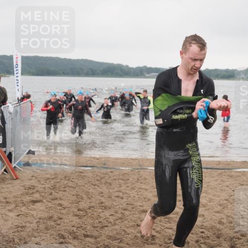 23.06.2024 - Viking Triathlon KatJ http://msf.ph/oto/6362744 23.06.2024 10:45:23 Schwimmen 267, 375, 380, 443, 480, 493, 495, 652 meine-sportfotos.de