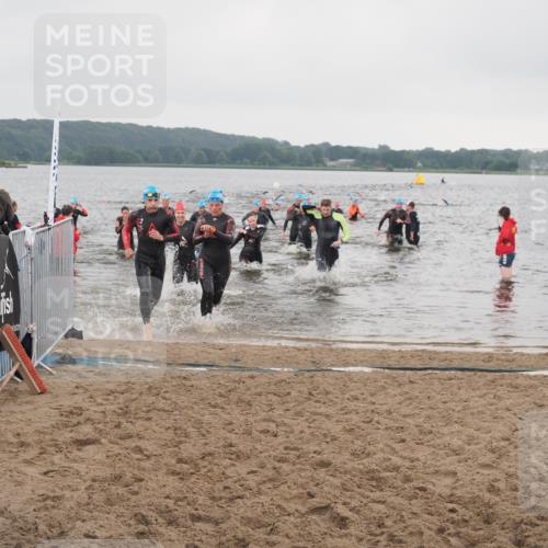 23.06.2024 - Viking Triathlon KatJ http://msf.ph/oto/6362747 23.06.2024 10:45:24 Schwimmen 267, 375, 380, 443, 480, 493, 495, 652 meine-sportfotos.de