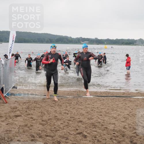 23.06.2024 - Viking Triathlon KatJ http://msf.ph/oto/6362754 23.06.2024 10:45:25 Schwimmen 267, 375, 380, 403, 443, 480, 493, 495, 652 meine-sportfotos.de