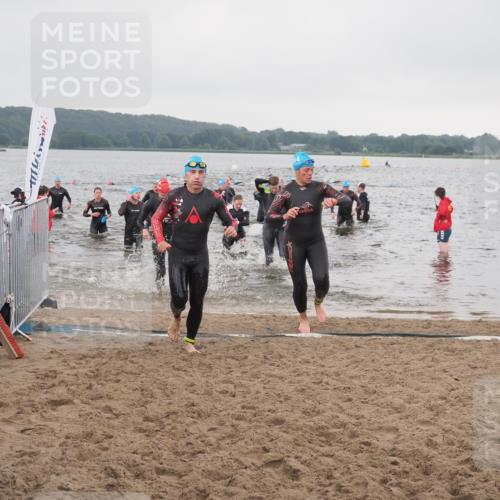 23.06.2024 - Viking Triathlon KatJ http://msf.ph/oto/6362755 23.06.2024 10:45:25 Schwimmen 267, 375, 380, 403, 443, 480, 493, 495, 652 meine-sportfotos.de