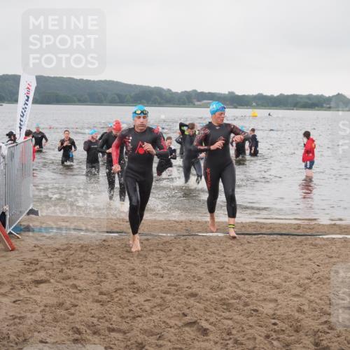 23.06.2024 - Viking Triathlon KatJ http://msf.ph/oto/6362756 23.06.2024 10:45:25 Schwimmen 267, 375, 380, 403, 443, 480, 493, 495, 652 meine-sportfotos.de