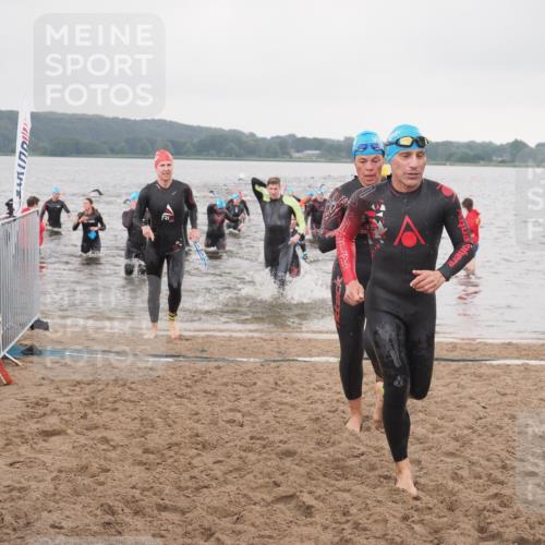23.06.2024 - Viking Triathlon KatJ http://msf.ph/oto/6362762 23.06.2024 10:45:27 Schwimmen 54, 267, 375, 380, 403, 443, 493, 495, 652 meine-sportfotos.de