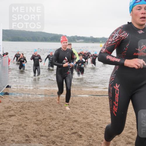 23.06.2024 - Viking Triathlon KatJ http://msf.ph/oto/6362770 23.06.2024 10:45:28 Schwimmen 54, 267, 343, 375, 380, 403, 443, 493, 495, 652 meine-sportfotos.de