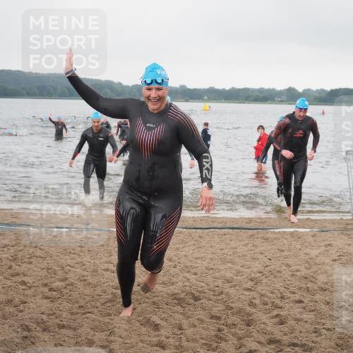 23.06.2024 - Viking Triathlon KatJ http://msf.ph/oto/6362821 23.06.2024 10:45:41 Schwimmen 54, 63, 220, 274, 343, 430, 433, 506, 641 meine-sportfotos.de