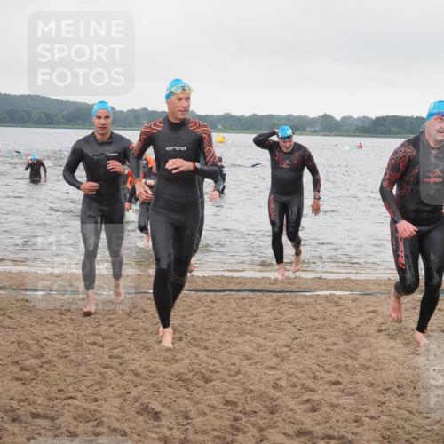 23.06.2024 - Viking Triathlon KatJ http://msf.ph/oto/6362832 23.06.2024 10:45:43 Schwimmen 63, 156, 220, 274, 343, 395, 430, 433, 506, 641 meine-sportfotos.de