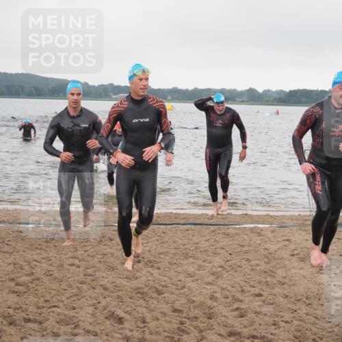 23.06.2024 - Viking Triathlon KatJ http://msf.ph/oto/6362833 23.06.2024 10:45:43 Schwimmen 63, 156, 220, 274, 343, 395, 430, 433, 506, 641 meine-sportfotos.de