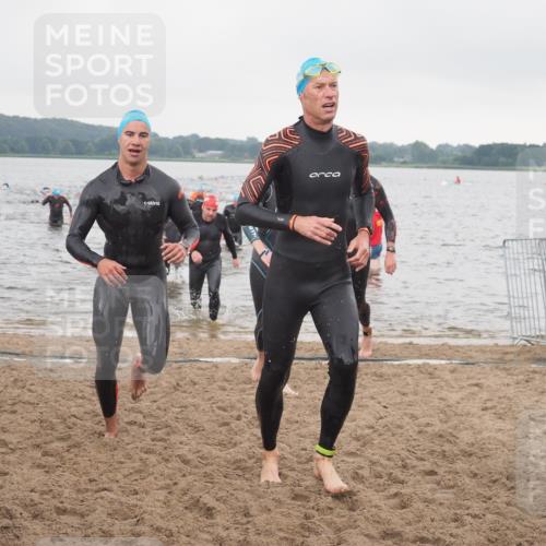 23.06.2024 - Viking Triathlon KatJ http://msf.ph/oto/6362836 23.06.2024 10:45:44 Schwimmen 63, 156, 220, 274, 395, 430, 433, 506, 641 meine-sportfotos.de