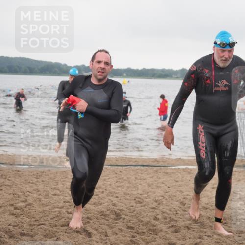 23.06.2024 - Viking Triathlon KatJ http://msf.ph/oto/6362852 23.06.2024 10:45:48 Schwimmen 63, 156, 247, 395, 430, 433, 641, 644 meine-sportfotos.de