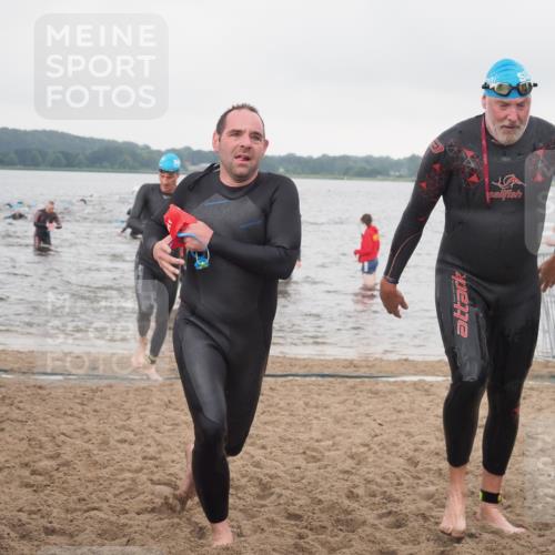 23.06.2024 - Viking Triathlon KatJ http://msf.ph/oto/6362853 23.06.2024 10:45:48 Schwimmen 63, 156, 247, 395, 430, 433, 641, 644 meine-sportfotos.de