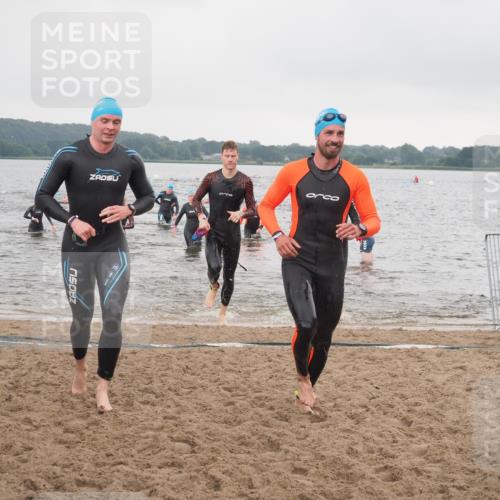 23.06.2024 - Viking Triathlon KatJ http://msf.ph/oto/6362874 23.06.2024 10:45:55 Schwimmen 18, 156, 247, 395, 644 meine-sportfotos.de