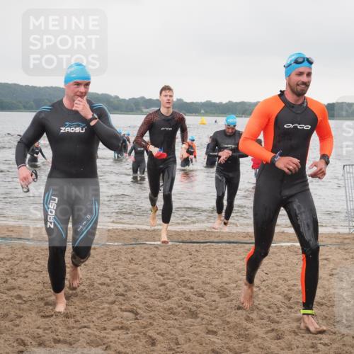 23.06.2024 - Viking Triathlon KatJ http://msf.ph/oto/6362878 23.06.2024 10:45:55 Schwimmen 18, 156, 247, 395, 644 meine-sportfotos.de