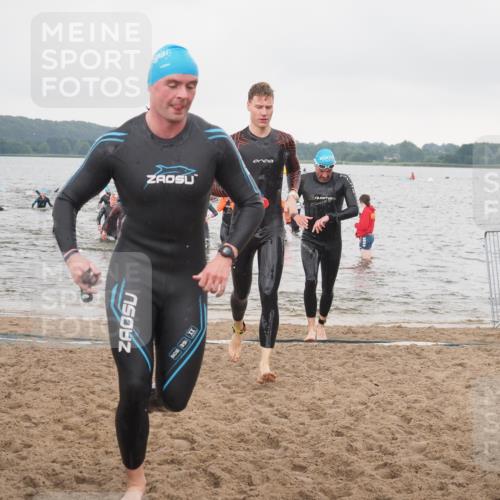 23.06.2024 - Viking Triathlon KatJ http://msf.ph/oto/6362880 23.06.2024 10:45:56 Schwimmen 18, 156, 247, 294, 395, 602, 644 meine-sportfotos.de