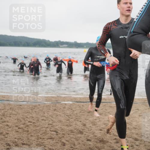 23.06.2024 - Viking Triathlon KatJ http://msf.ph/oto/6362884 23.06.2024 10:45:57 Schwimmen 18, 156, 162, 247, 294, 395, 475, 602, 644 meine-sportfotos.de