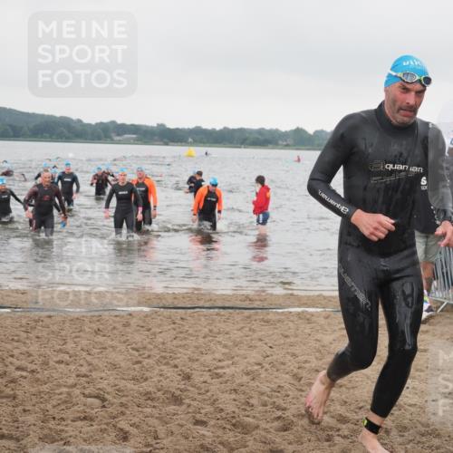 23.06.2024 - Viking Triathlon KatJ http://msf.ph/oto/6362894 23.06.2024 10:45:59 Schwimmen 18, 162, 247, 294, 359, 475, 602, 644 meine-sportfotos.de